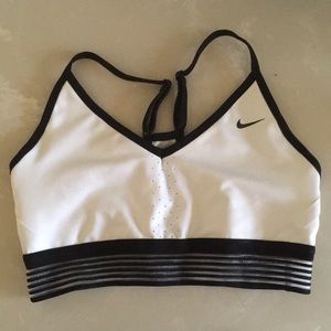 Nike pro indy mesh bra (medium)